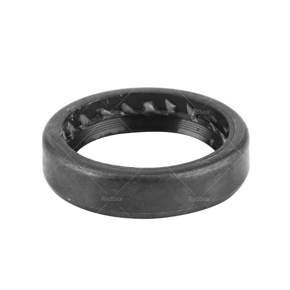 Front Inner Axle Seal for Nissan Patrol Y60 Y61 (1987–2006)