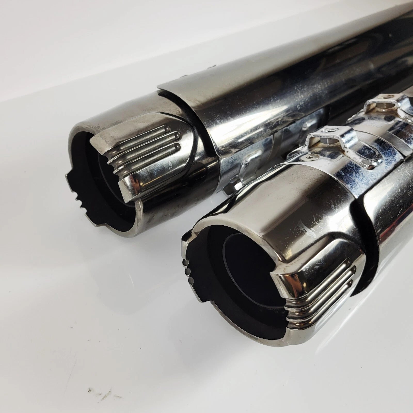 OEM Slip-On Mufflers & End Caps for Harley-Davidson CVO (2017–2025)