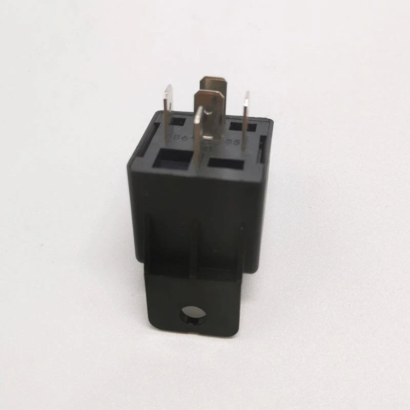12V 30A Relay 7374708 for Bobcat CT1021 CT1025 CT2025 CT2035 CT2040 CT2535CH