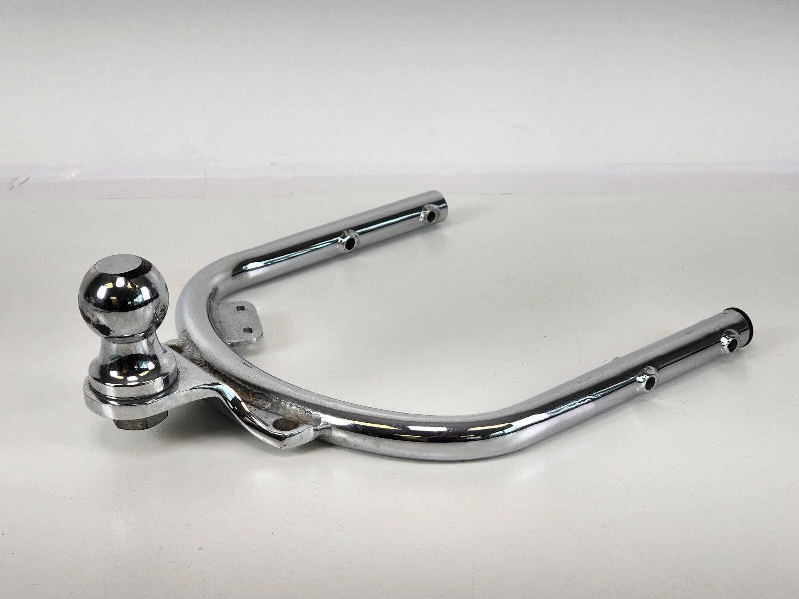 Tow Hitch Assembly for Harley Davidson Touring (Unsure of Fitment) Chrome