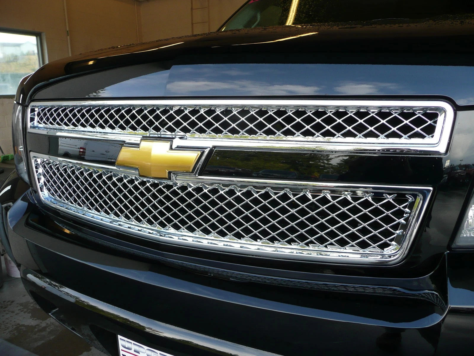 2pc Chrome ABS Grille Overlay for 2007-2013 Chevy Avalanche LS