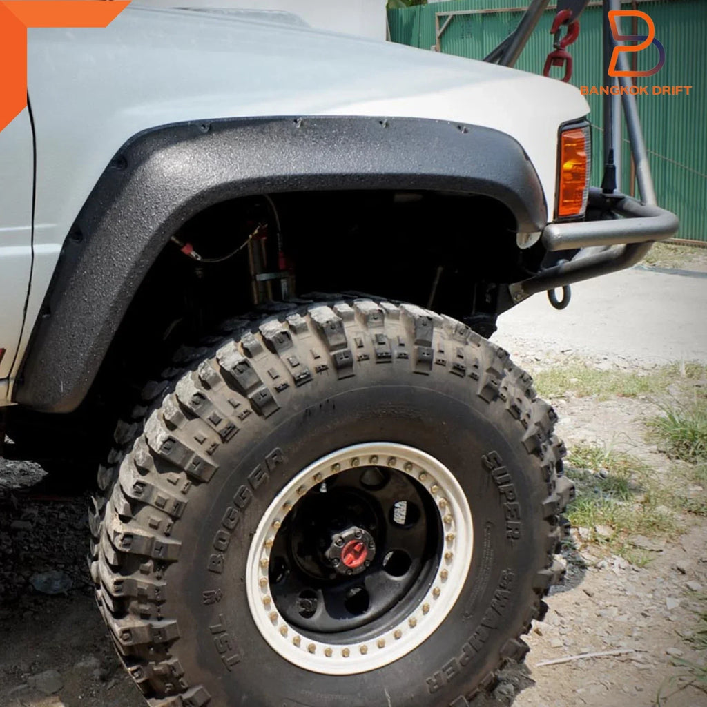 Front Jungle Fender Flares for Toyota Hilux Ute Hero (1983-1988)