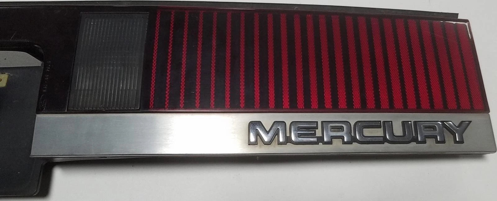 Trunk Reflector for Cougar LS (1989–1990)