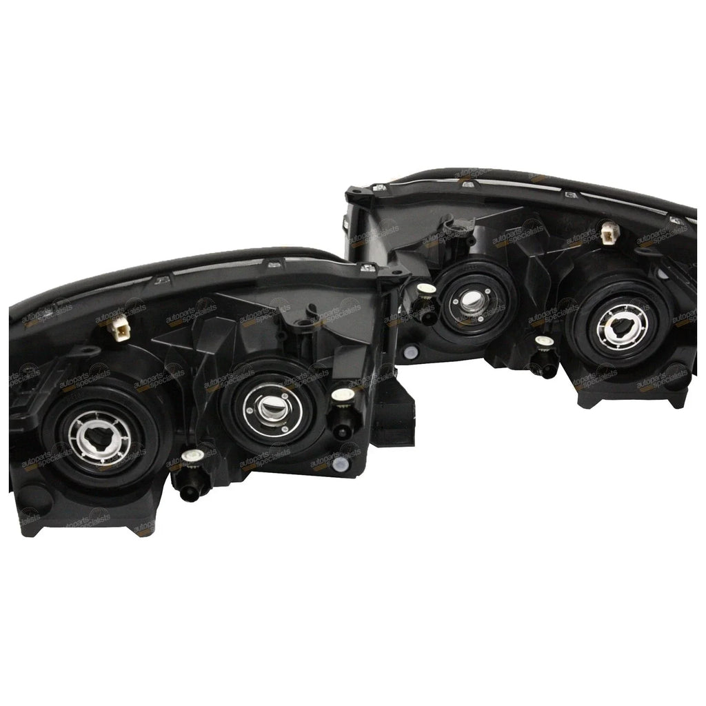 LH+RH / Pair / Projector Headlights for Toyota RAV4 (2005–2008)