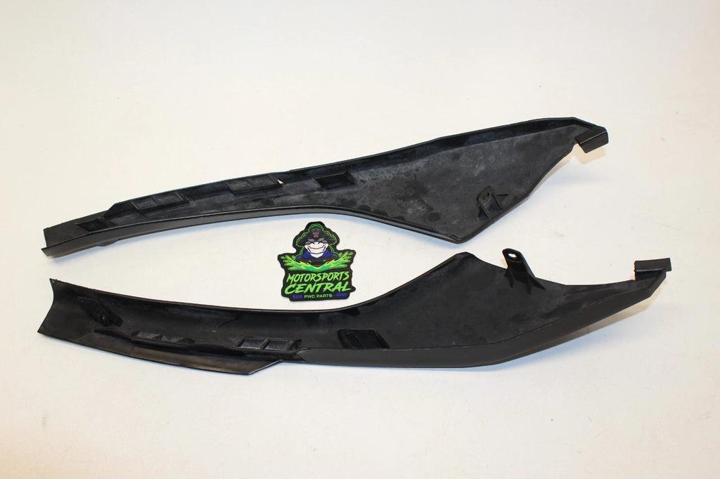 Suspension Scraper Joint Trim Body Gap Cover for Sea-Doo GTX RXT (2009–Present)