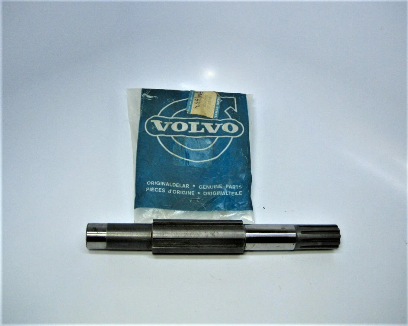 Volvo Penta 804332 Sterndrive Shaft for Volvo Penta Diesel Engine (OEM)