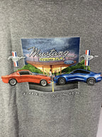 Ford Mustang T-Shirt Cruise-In Scene Gray Red Blue for 2005–2015