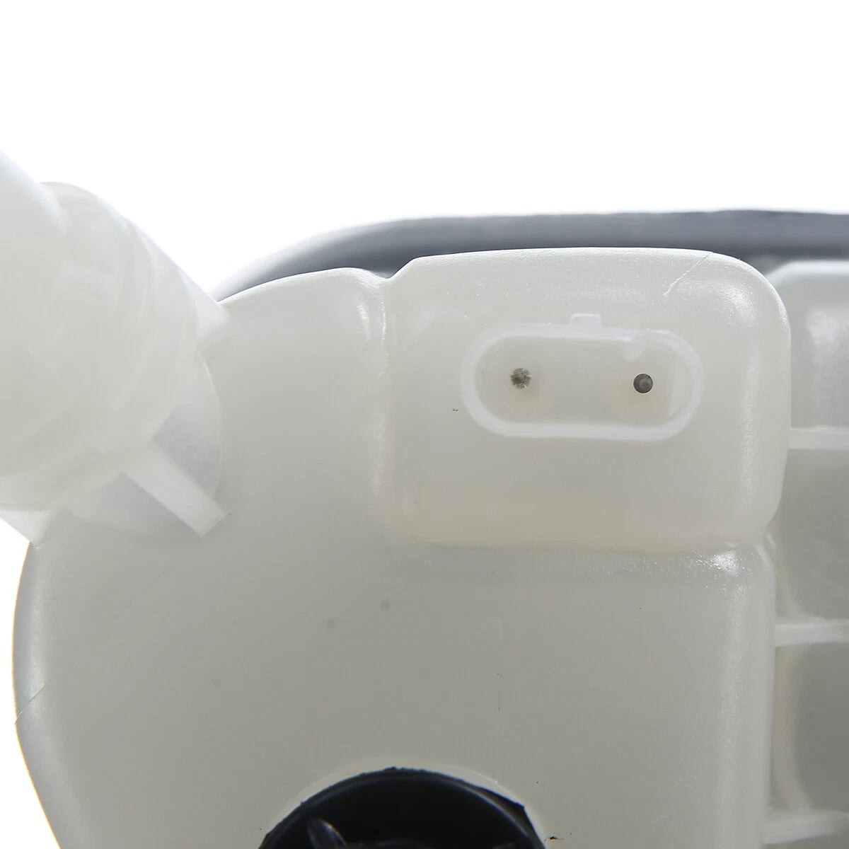 Engine Coolant Reservoir for Mercedes Benz CLA250 GLA45 AMG (2013–2018)