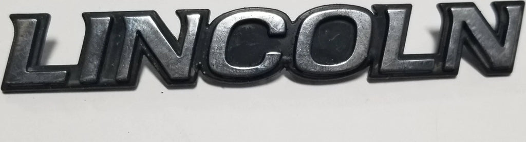 Trunk Emblem for Lincoln Mark VIII (1993–1996)