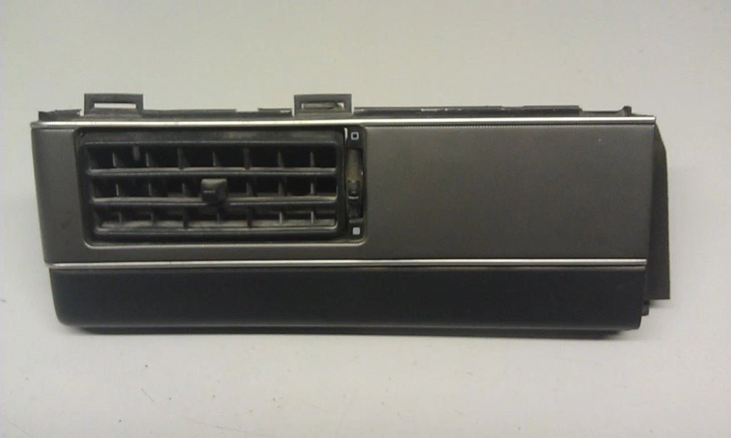 Air Vent Panel LH for Ford Thunderbird Cougar (1989–1993)