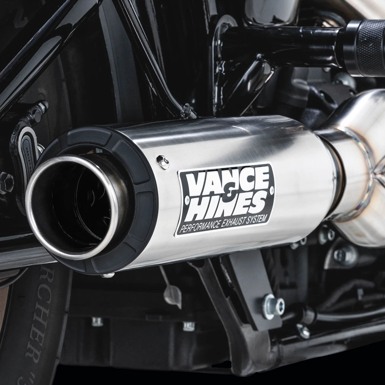 Vance & Hines 2-into-1 Supersport Exhaust System for Softail 27337