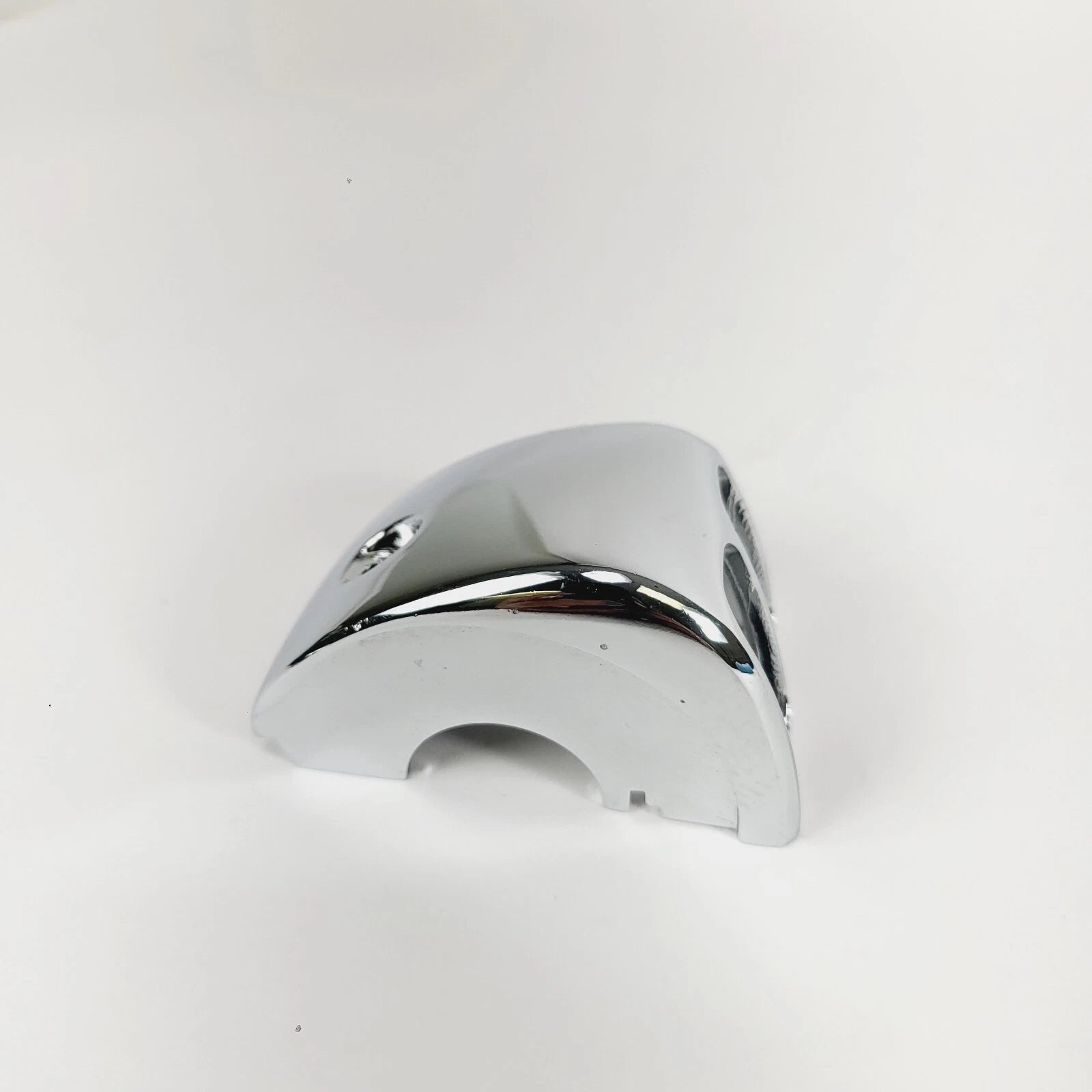 Top Left Chrome Switch Housing for Harley Davidson (1996–2017) 70222-96B