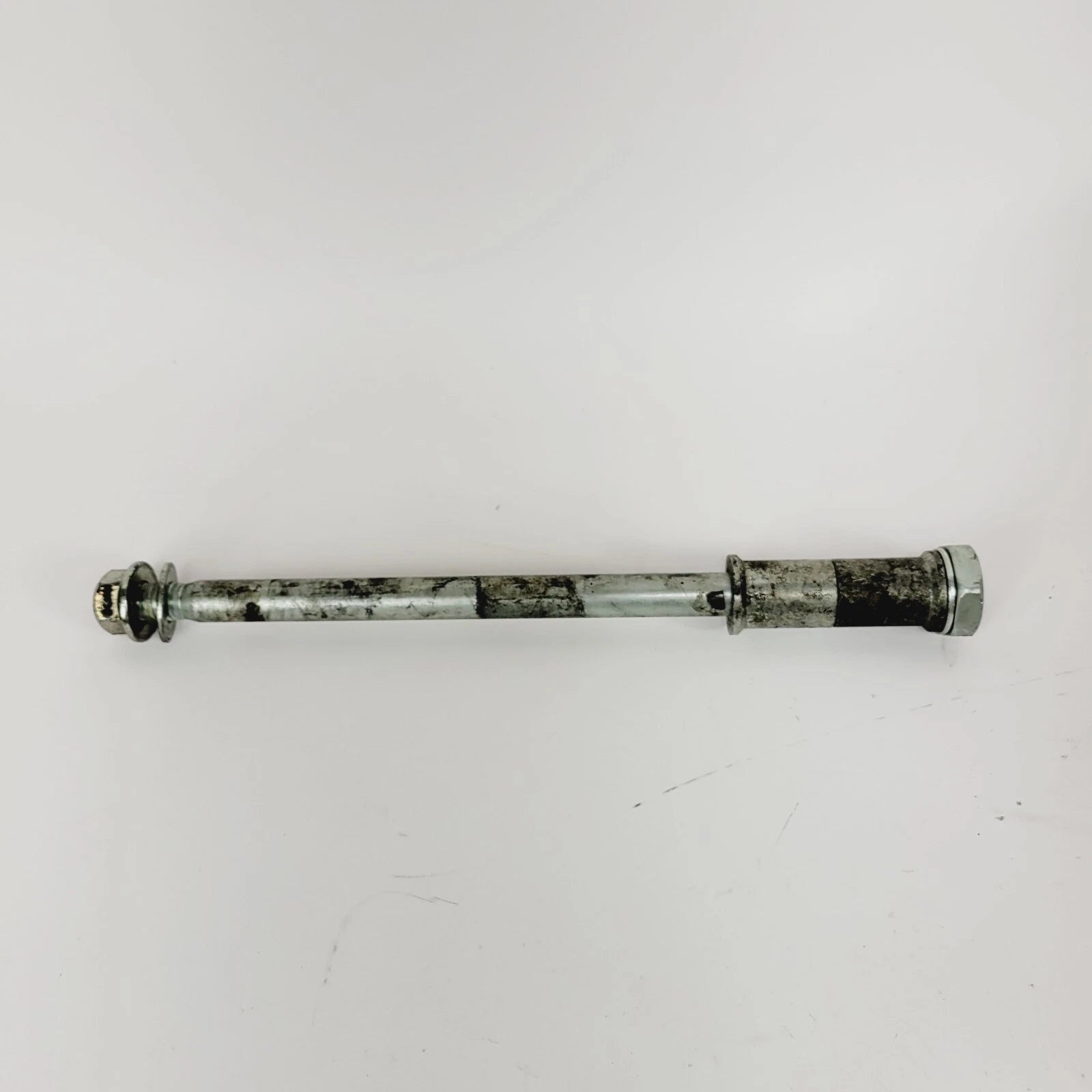 Swingarm Pivot Bolt Shaft for Harley Heritage Softail Classic FLSTCI (2000–2006)