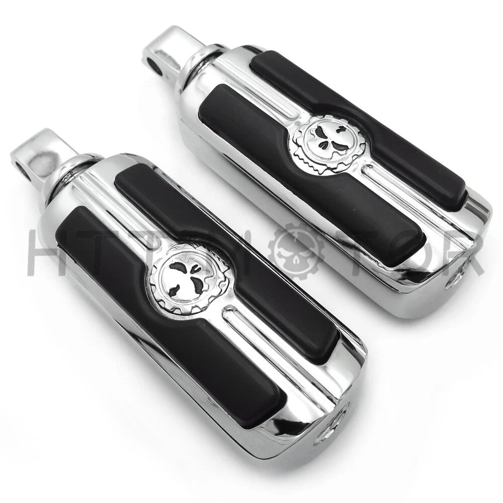 Chrome Gear Skull Footpeg for Victory Cross Roads (2018–2023)