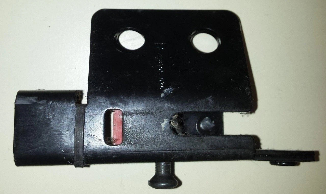 Seat Belt Track Anchor Bracket for Ford Thunderbird Cougar (1989–1993)