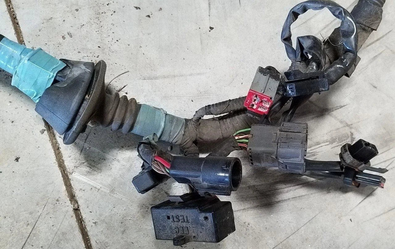 Engine Harness for Ford Thunderbird Cougar (1990) FOSB-12A581-CA