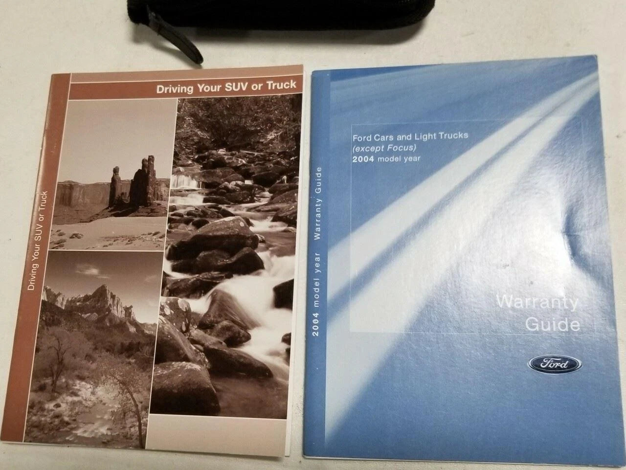 Owners Manual Collection with Case for Ford Expedition (2004)