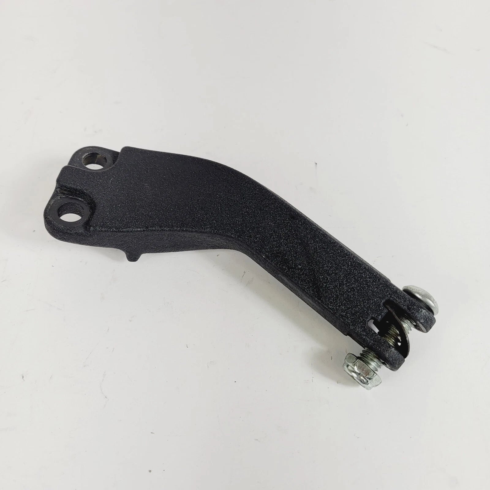 Right Passenger Footpeg Mount Bracket for Harley-Davidson Dyna (2006–2017)