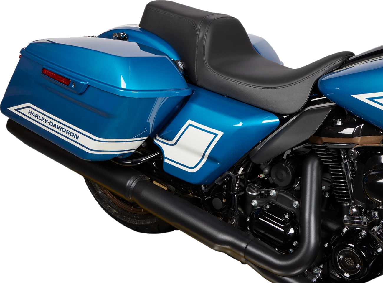 Predator 1Up Seat for Harley FLH (Smooth Black Solar Leather)