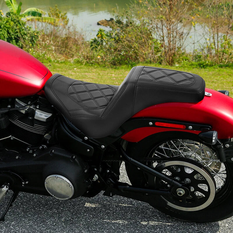 Driver Passenger Seat for Harley Softail Street Bob FXBB (2018–2023)