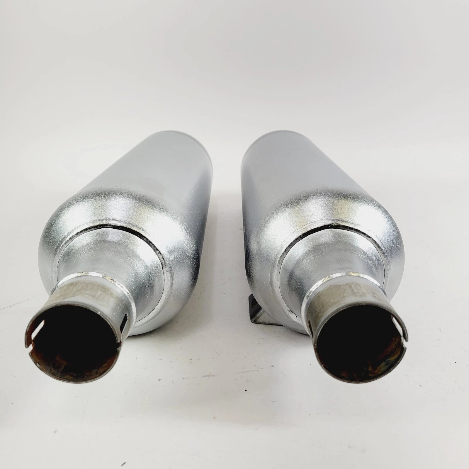 Slip-On Mufflers for Harley-Davidson M8 Softail Fat Bob (2018–2023) 64900720A