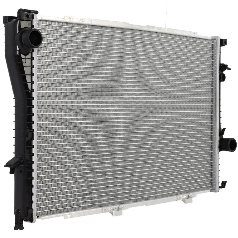 Aluminum Radiator for BMW 528i 740iL (1995-1998)