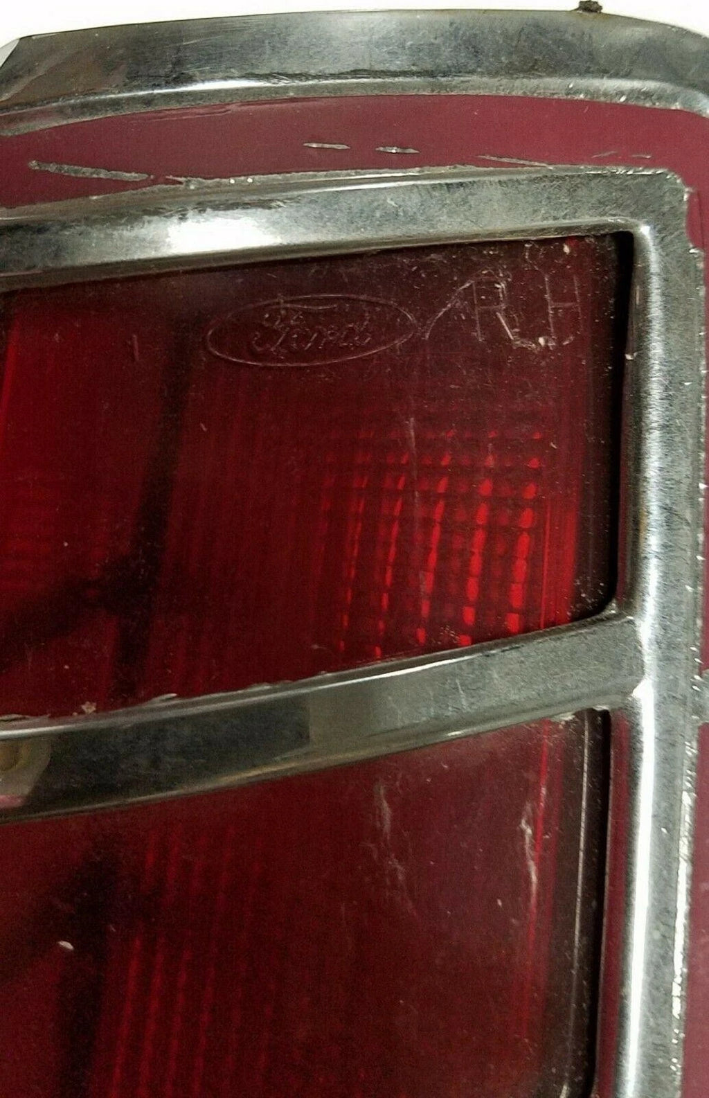 Passenger RH Side Tail Light for Lincoln Continental Mark V (1977–1979) OEM