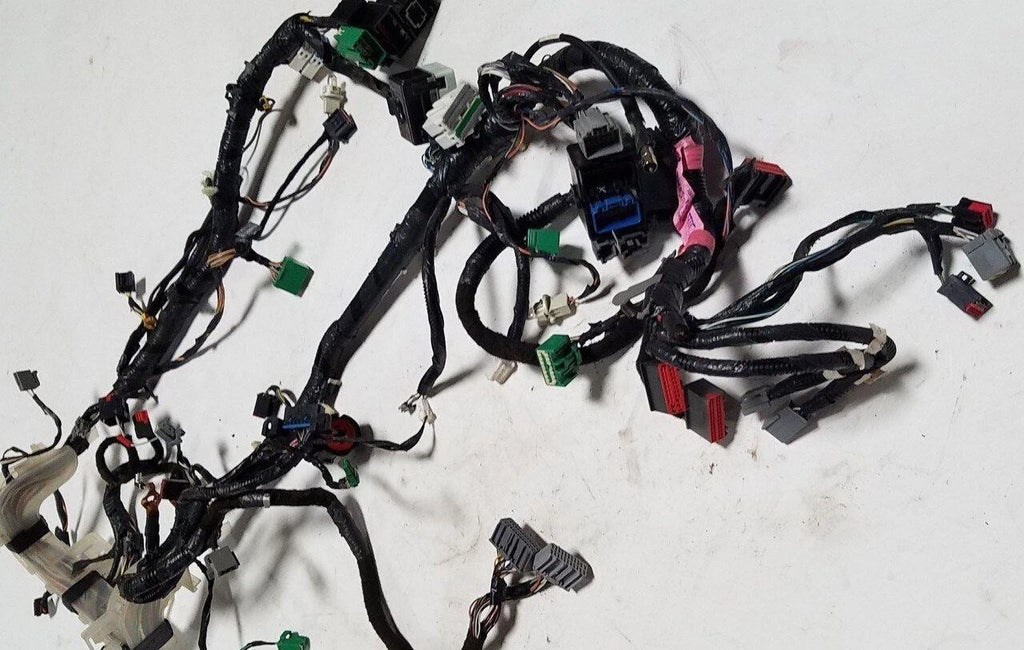 Under Dash Wire Harness for Lincoln LS V8 3.9L (2003–2006)