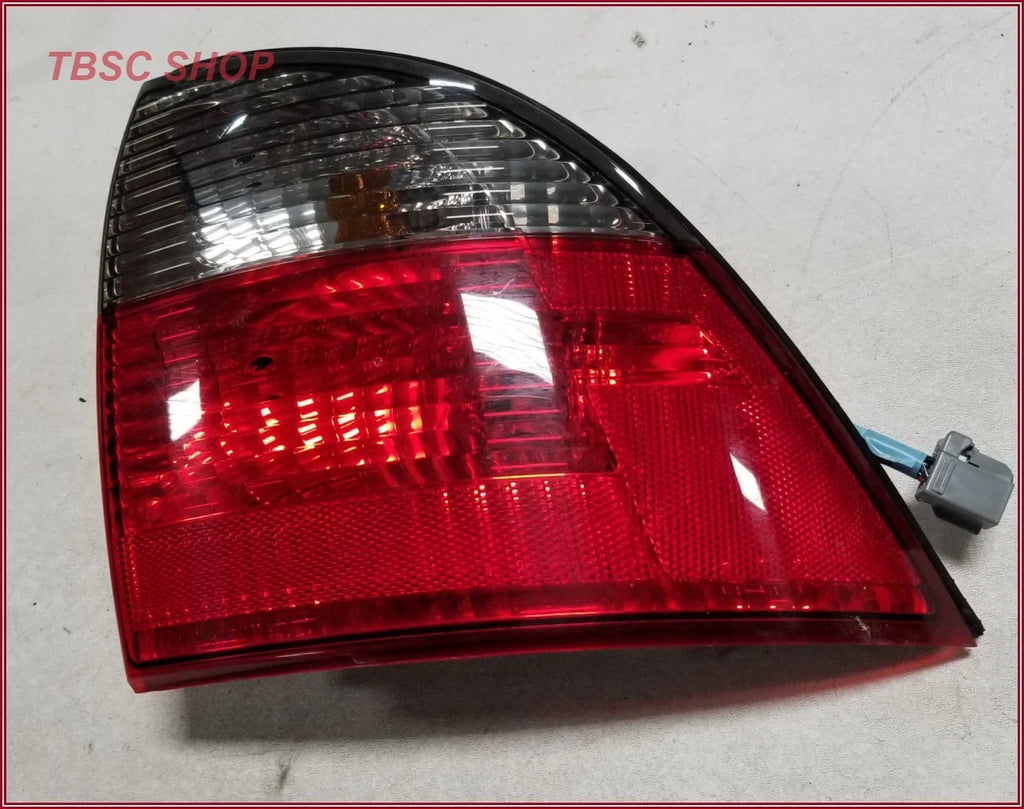 Right Passenger Side Corner Tail Brake Light for Lincoln LS (2003–2006)