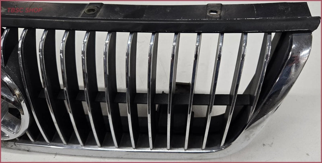 Hood Grill with Emblem for Mercury Cougar (1991–1993)