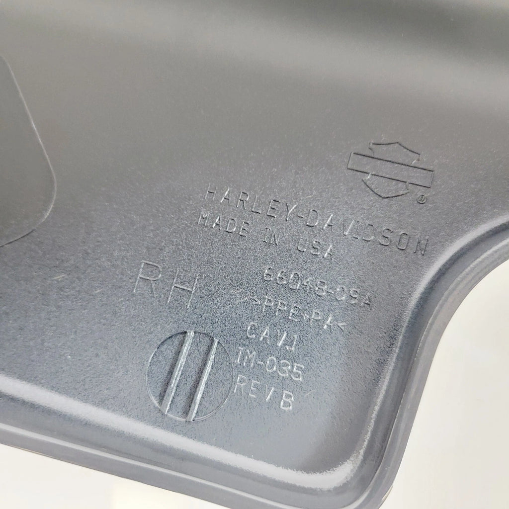 Right Side Cover for Harley-Davidson Touring (2009–2023) 57200182EGZ
