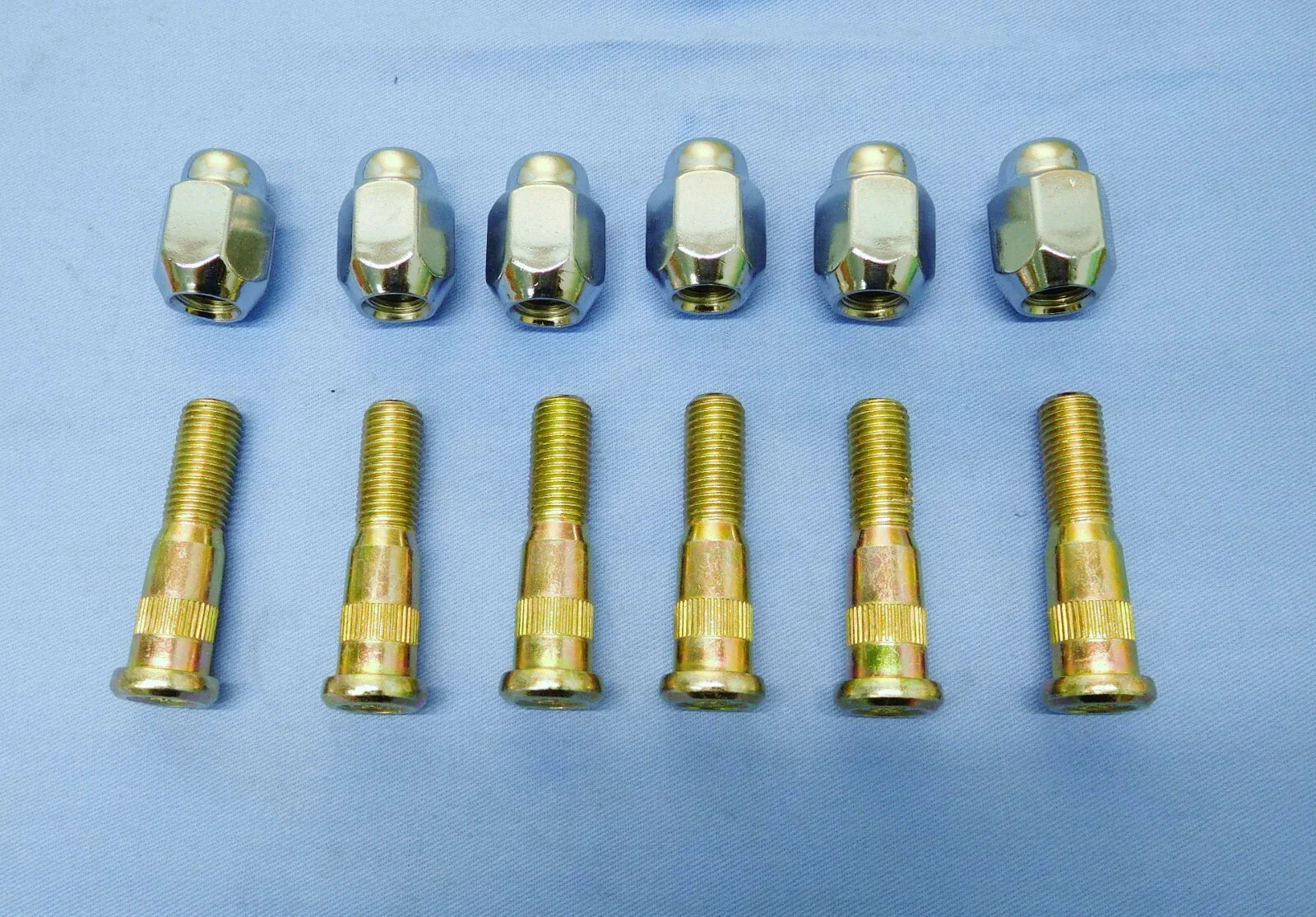 Front Disc Brake Wheel Stud & Chrome Nut Kit for Toyota Land Cruiser (1980-1990)