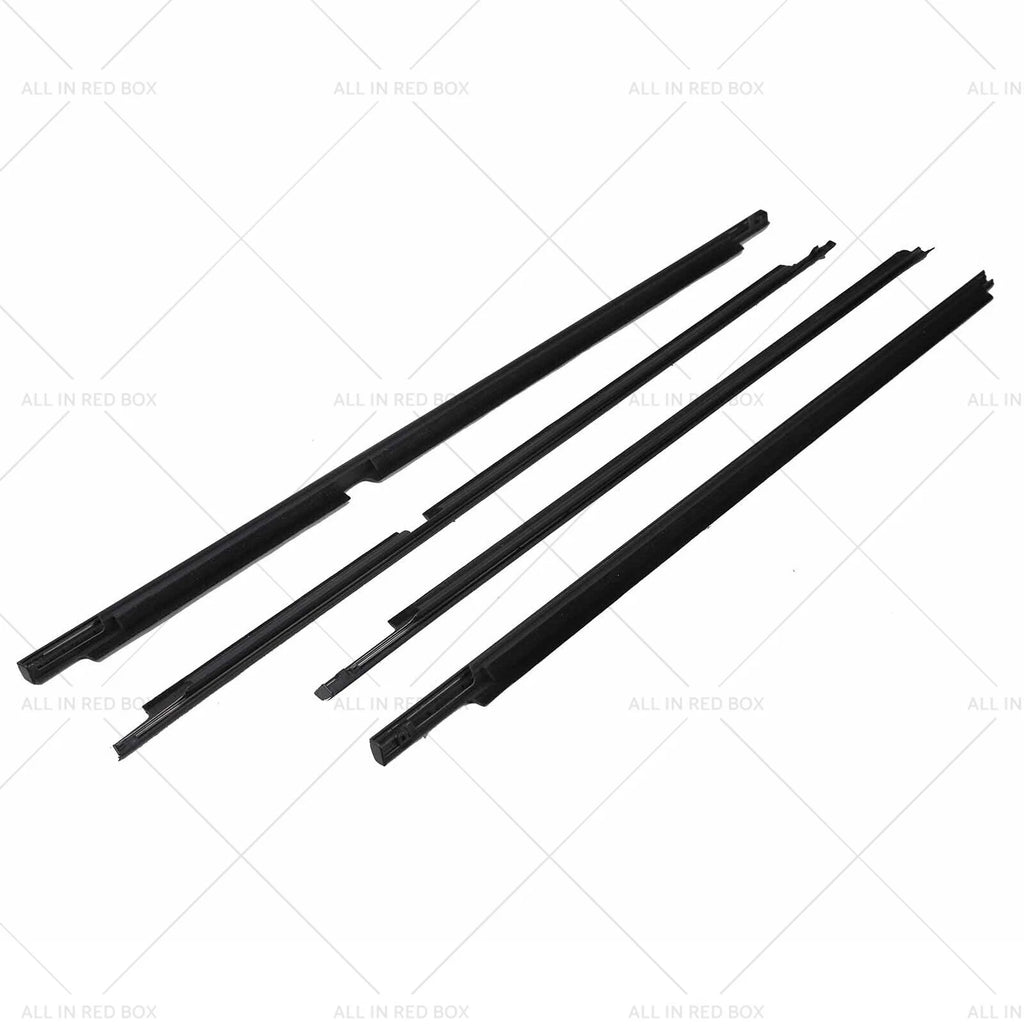 Set of 4 Black Weatherstrips for Toyota LandCruiser 100 105 Series (1998–2007)