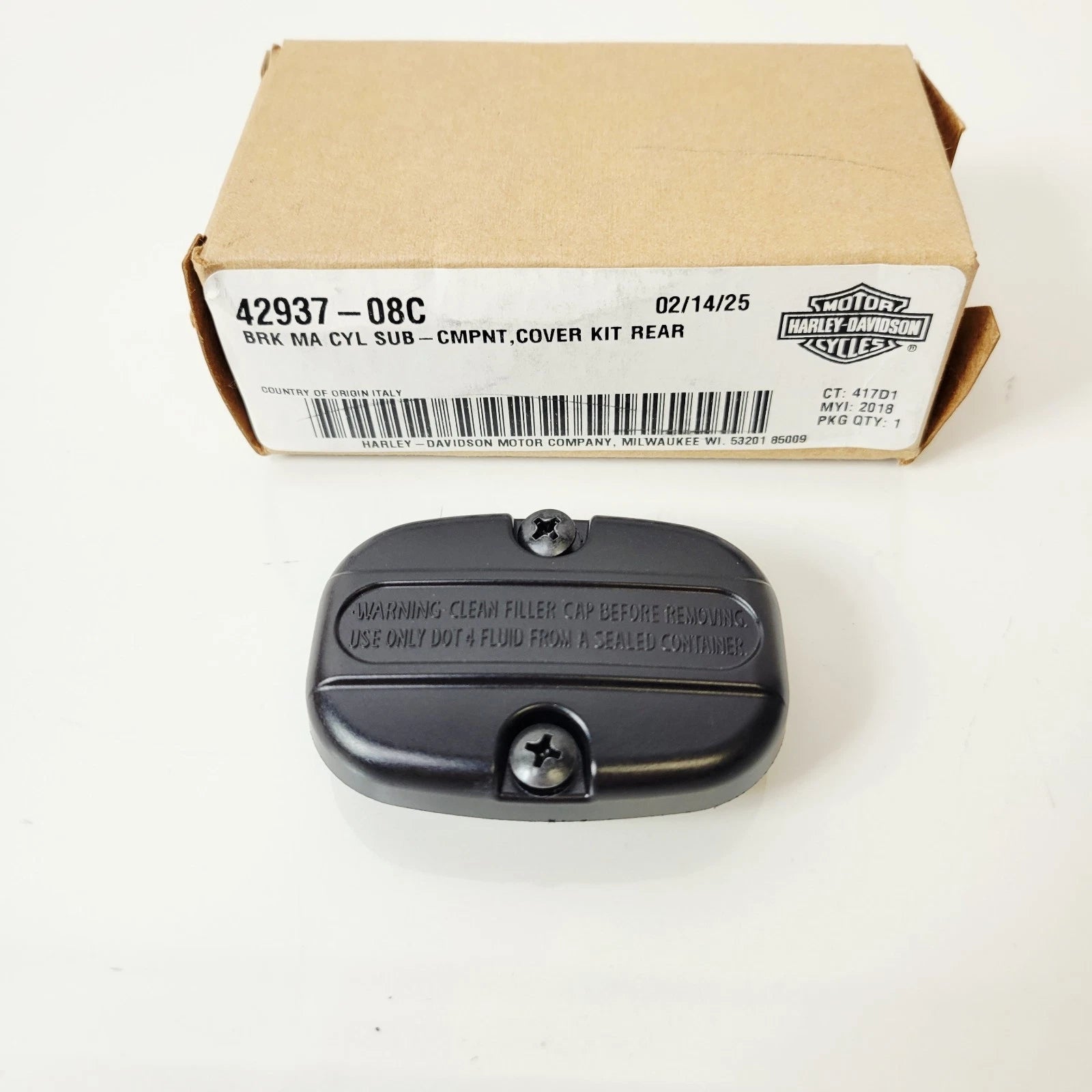 Rear Brake Master Cylinder Cover Kit for Harley-Davidson (42937-08C)