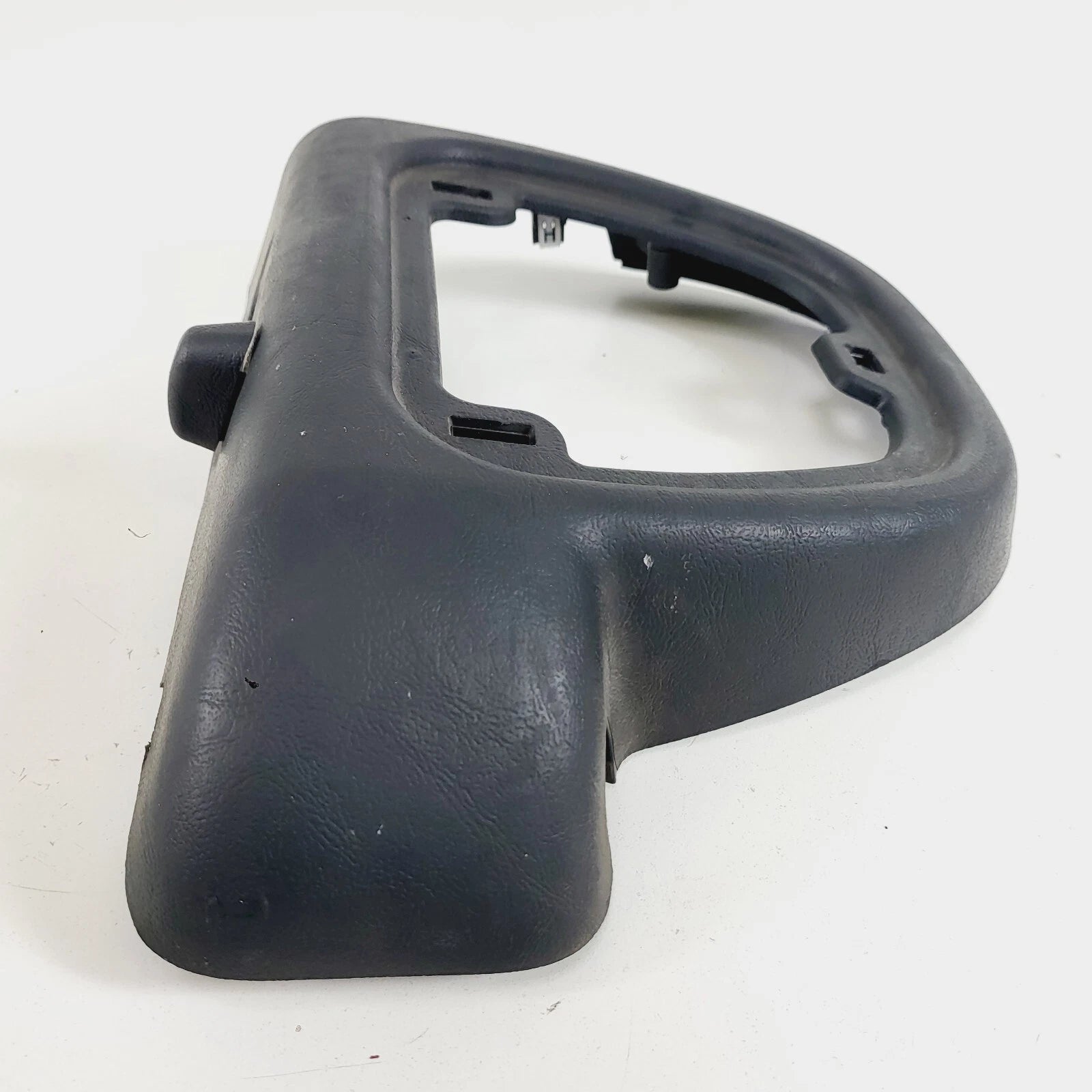 Left Lower Fairing Glove Box Frame for Harley Davidson Touring (2014–2023) 57100148