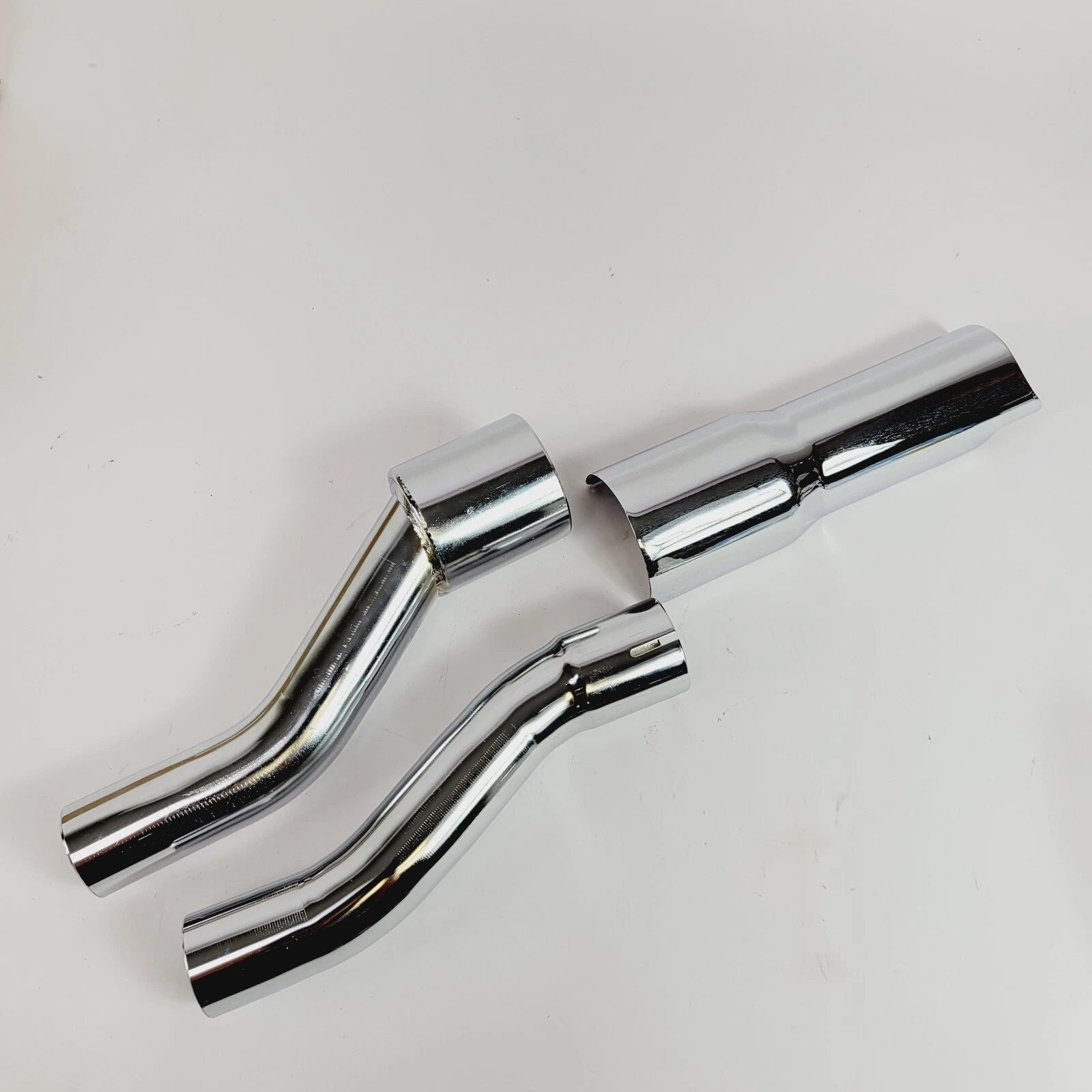 Muffler Adapter Kit for Harley Trike (2017–2024) - Chrome 1802-0387