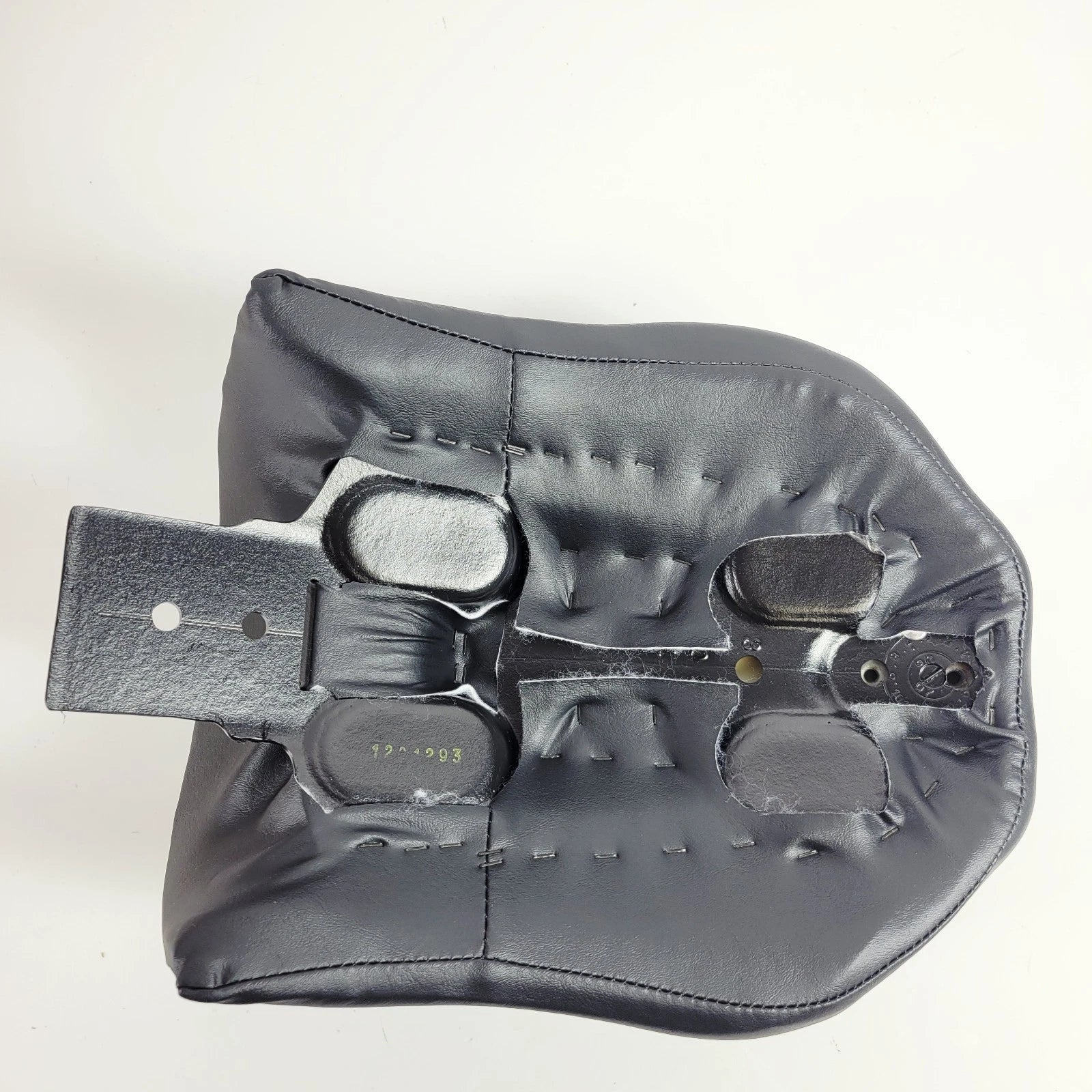 OEM Rear Passenger Pillion Seat for Harley Davidson Dyna (2006–2017) 51474-06