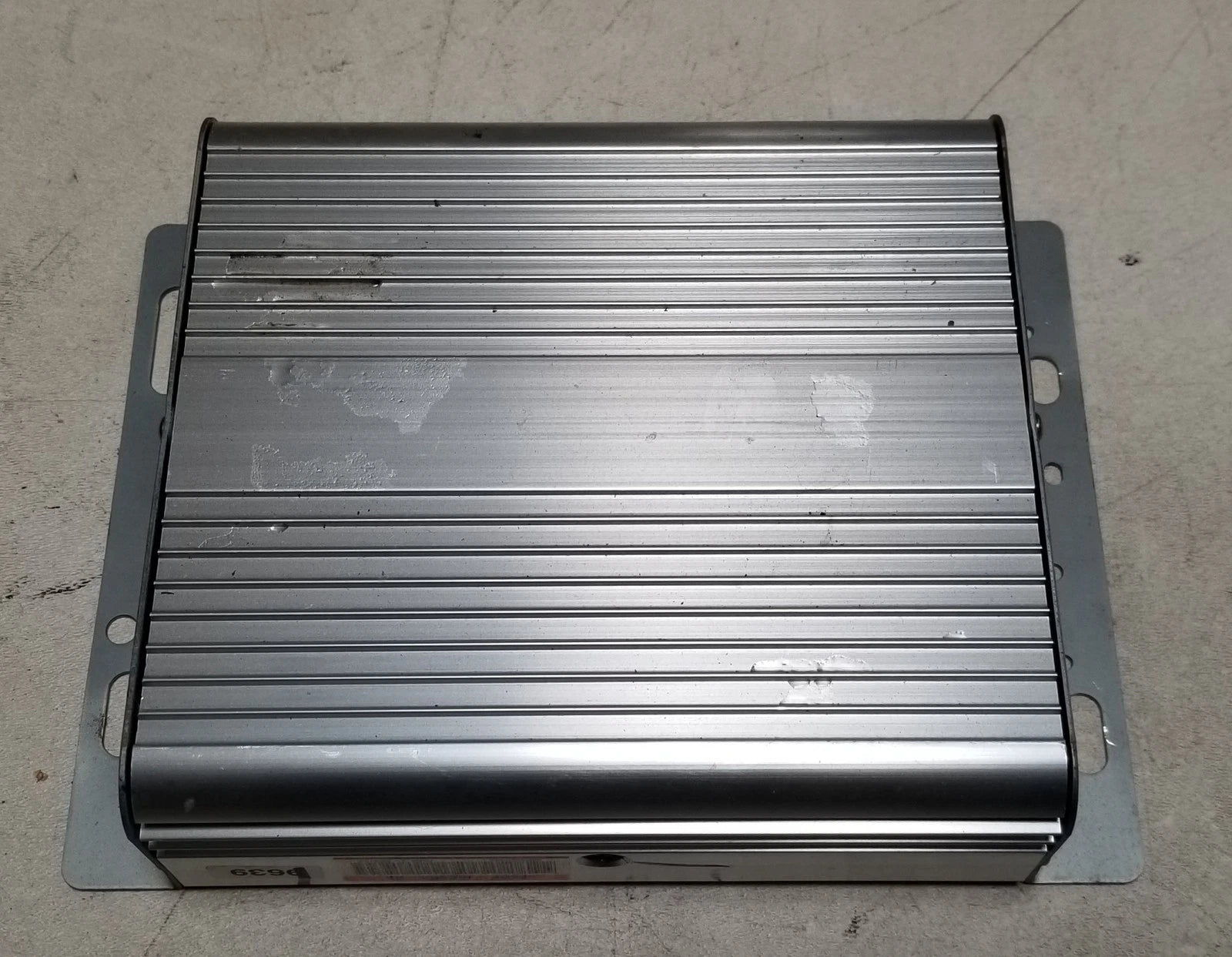 Radio Audio Amplifier for Lincoln Continental (1995–1997) F50F-18C808-AB