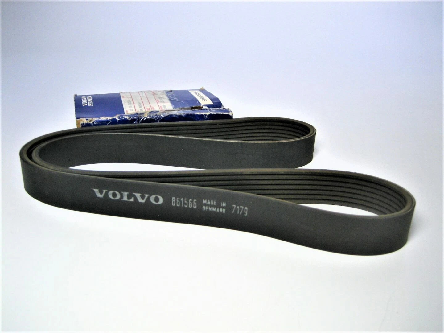Drive Belt for Volvo Penta KAD KAMD TAMD Diesel Engine (OEM 861566)