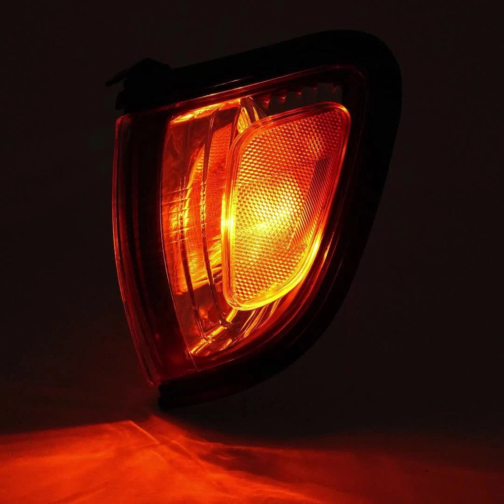 Corner Light Side Marker Turn Signal for Tacoma (2001-2004)