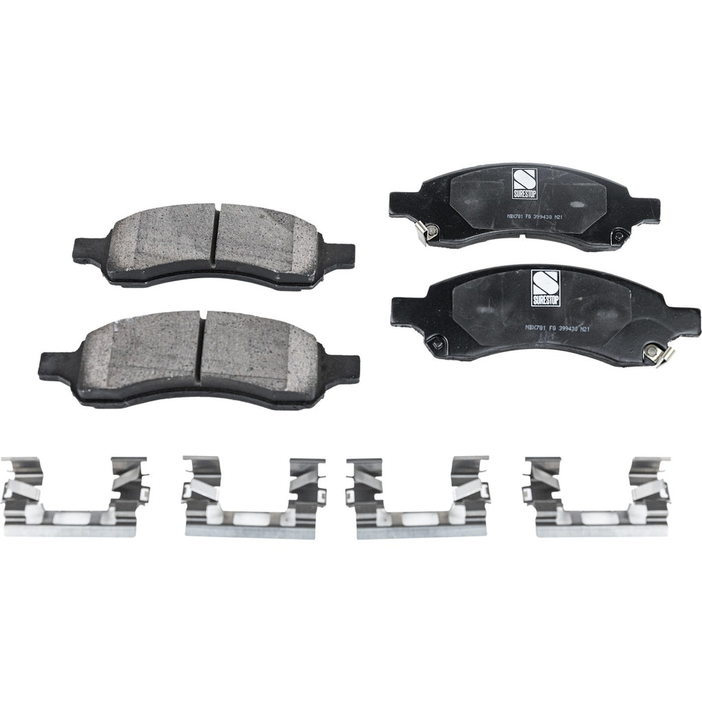 Set of 4 Ceramic Brake Pads for Chevrolet Trailblazer (2006–2009)