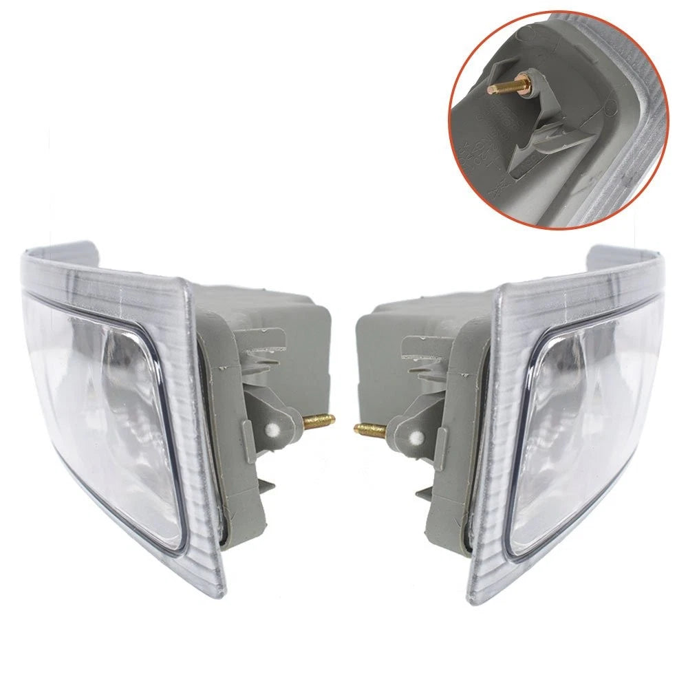 Front Fog Light Lamp for Toyota Sienna (2004–2005)