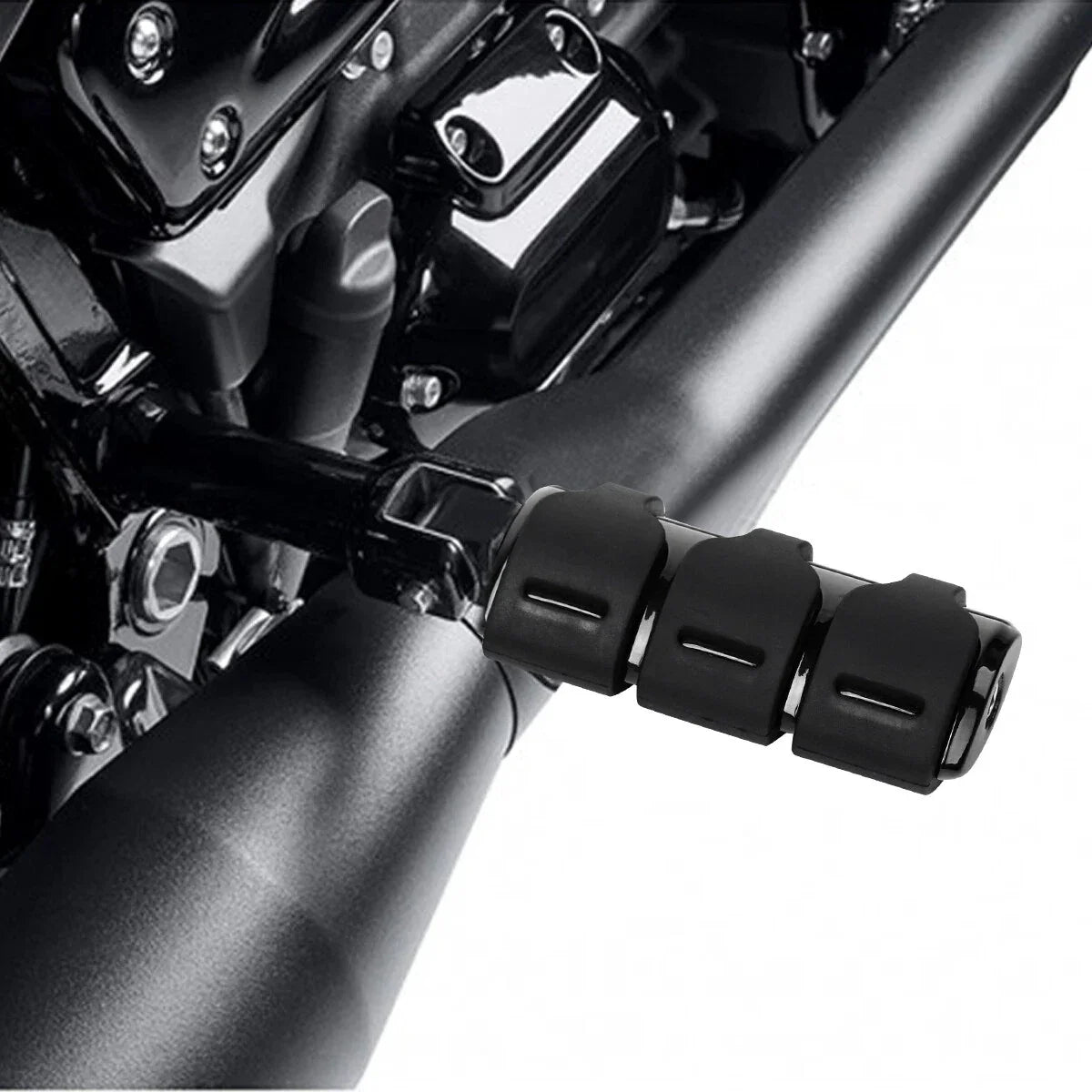 Passenger Footpegs for Harley Softail Deluxe Street Bob 107 114 (2018-2025)