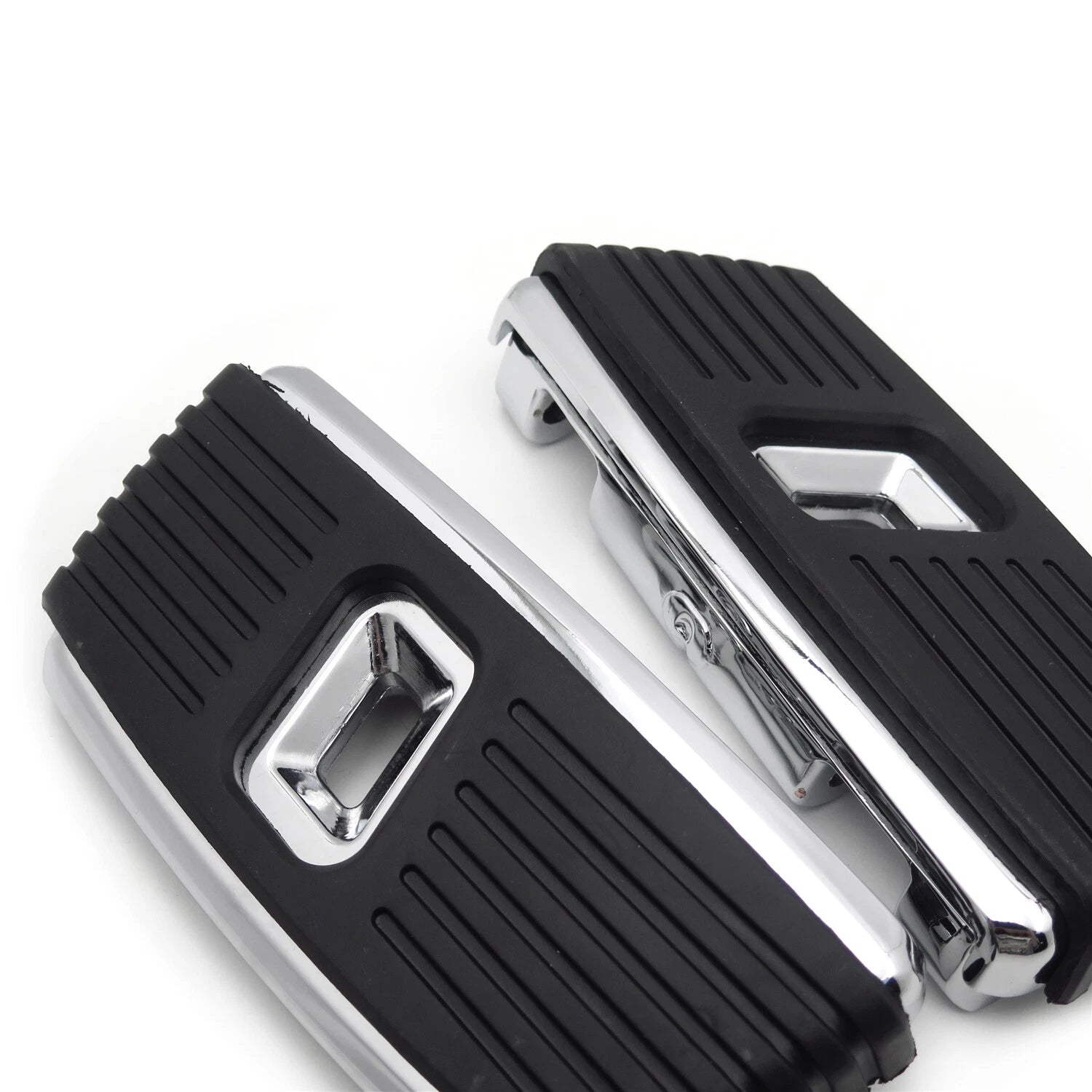 Hana Square Passenger Footboard Black for Harley Dyna Softail (2000–2019)
