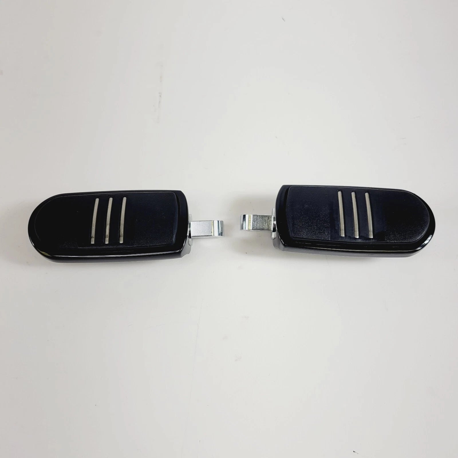 Passenger Streamliner Foot Pegs for Harley Davidson Touring (1993–2023)
