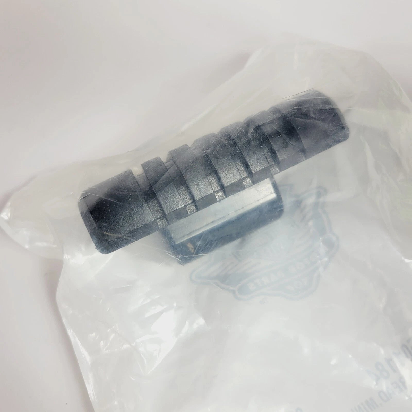 Rubber Mini Tread Footboard for Harley-Davidson (50501184)
