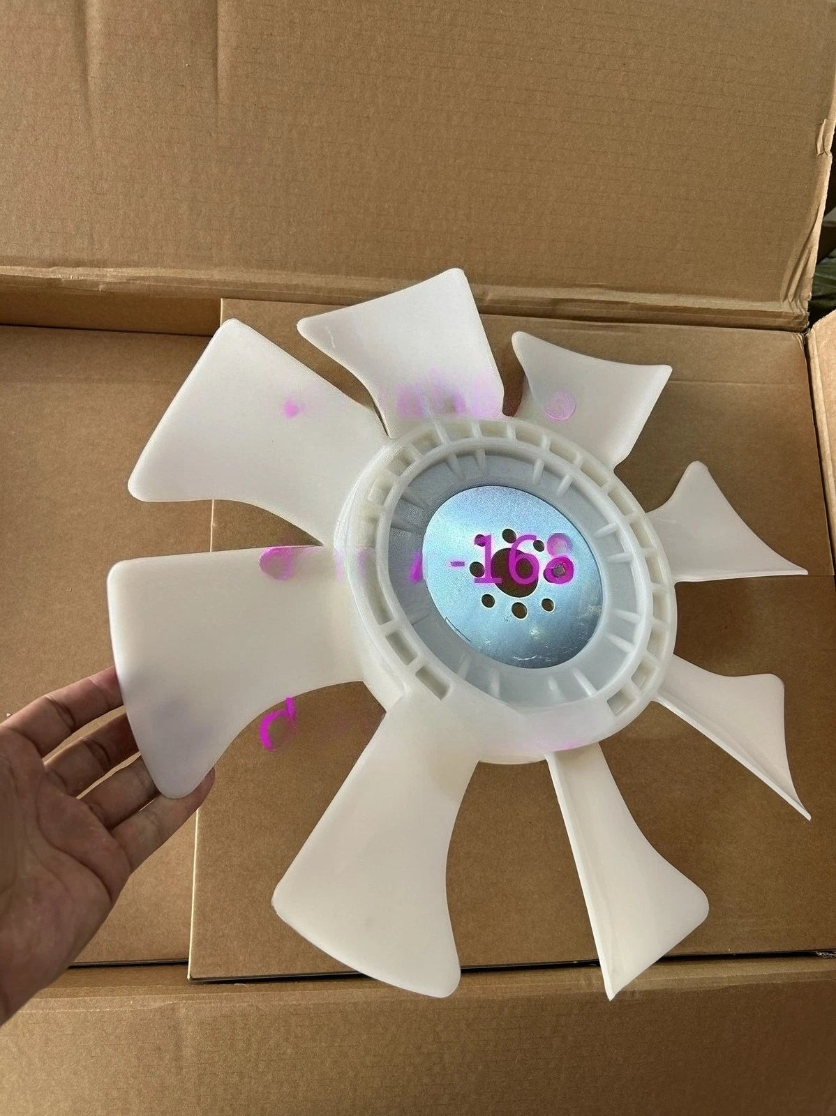 Engine Fan Blade 16483-74110 for Kubota D1803 V2203 V2403 V2607 V3307