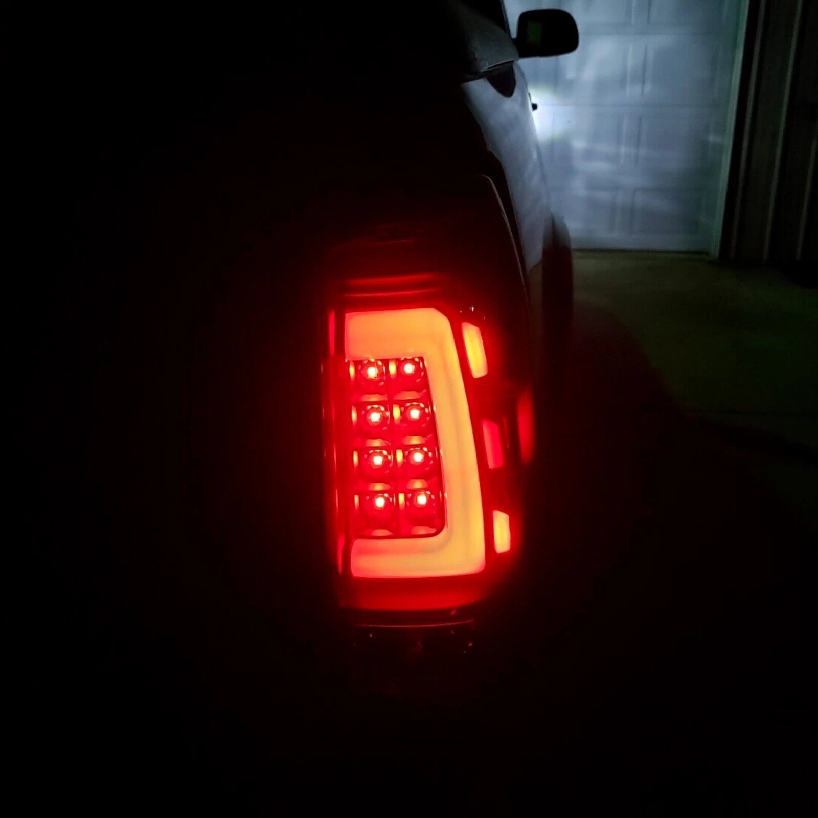 LED Tail Lights for Chevy Silverado 1999–2006, GMC Sierra 1500 2500 3500
