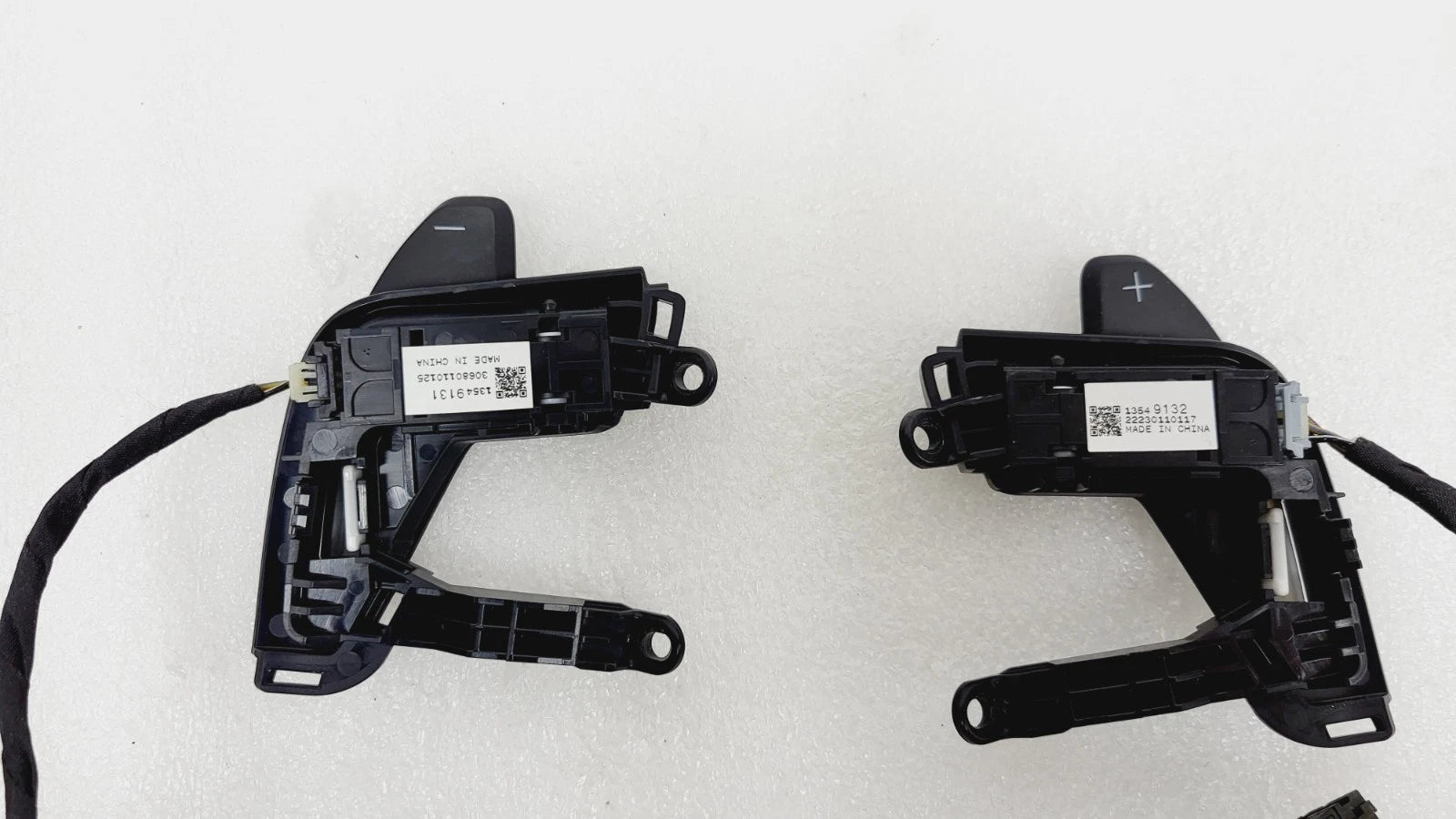 Steering Wheel Paddle Gear Shifters & Wire Assembly for Cadillac Escalade (2025–2026)