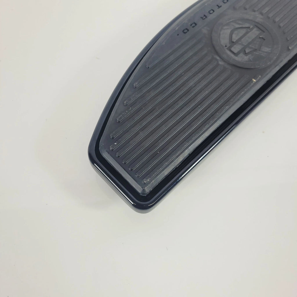 Left Footboard for Harley-Davidson Heritage Classic (2018–2026) 50501087A - Gloss Black